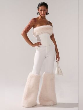 Faux Fur Trim White Corset And Wide-Leg Pants